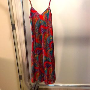🌺Pretty, Vintage, Josie, Paisley Print Slip, Size Small